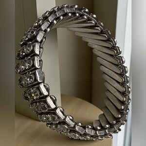 Vintage Sterling silver bracelet with rhinestone crystals expandable